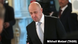 Yevgeny Prigozhin, who is believed to run Russia's private Vagner paramilitary group, requested an investigation into a recent report about Vagner's recruitment of inmates to fight in Ukraine.