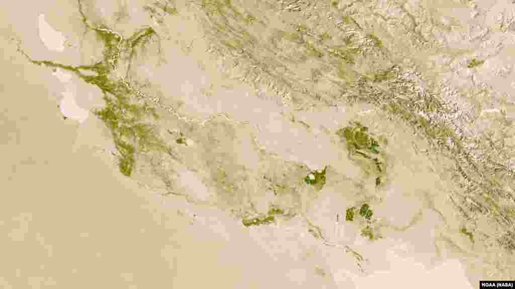 The Tigris (north) and Euphrates (south) rivers create a fertile crescent through central Iraq. The images were taken November 12-18, 2012.