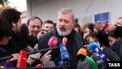 Dmitry Muratov speaks to the media in Moscow after winning the Peace Prize on October 8.