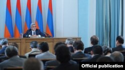 Armenian President Serzh Sarkisian announces the suspension of diplomatic relations with Hungary in Yerevan on August 31, within hours of news of the Azerbaijani pardon.