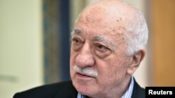 U.S.-based cleric Turkish cleric Fethullah Gulen (file photo)