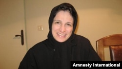 Nasrin Sotoudeh is in the fourth week of a hunger strike. (file photo)