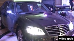 Қазақстанда құрастырылған SsangYong Chairman автокөлігі. Астана, 12 наурыз 2012 жыл.