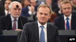 European Council President Donald Tusk of Poland told leaders at the Rome summit that he had lived half his life behind the Iron Curtain: "Back then, that really was a two-speed Europe."