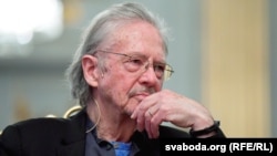 Peter Handke attends a news conference at the Swedish Academy in Stockholm, Sweden, on December 6.