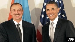 U.S. President Barack Obama (right) with Azerbaijan President Ilham Aliyev