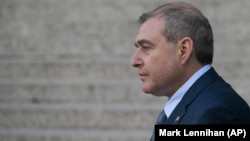 Lev Parnas leaves a federal court following his arraignment in New York on October 23.