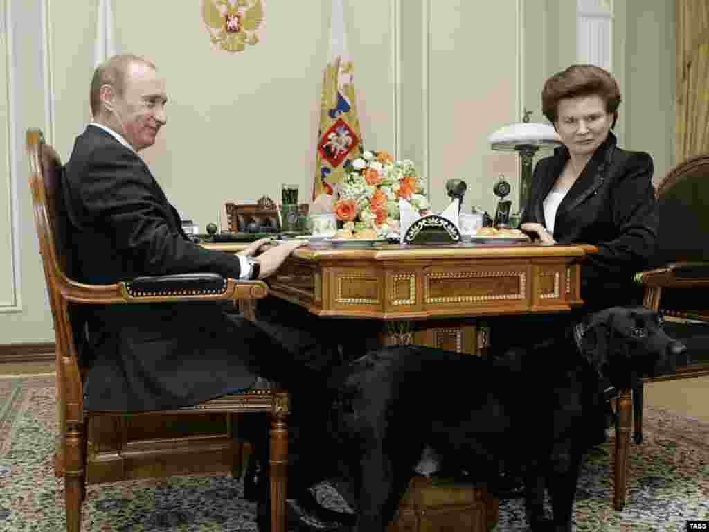 Then-President Vladimir Putin meets with Tereshkova in March 2007.