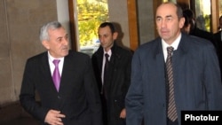 An archive photo of Armenian ex-President Robert Kocharian (right) and ex-Defense Minister Mikael Harutiunian.