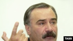 Former Ingushetian President Ruslan Aushev in 2004