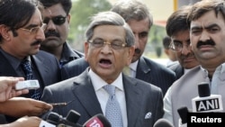 India's Foreign Minister S.M. Krishna stressed the need for Pakistan to tackle terrorist groups on its territory.