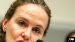 Undersecretary of Defense Michele Flournoy said the United States wants to provide training and advice to the Pakistani military.