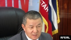 General Ismail Isakov resigned to join the opposition in 2008.