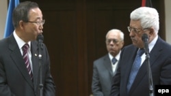 UN chief Ban Ki-moon with Palestinian President Mahmud Abbas in Ramallah on January 16.