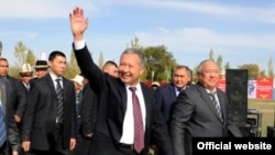 Then-President Bakiev and friends in the Batken region in October 2009