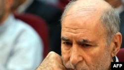 Behzad Nabavi during a hearing at the Revolutionary Court in Tehran in August 2009.