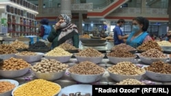 The Mehrgon supermarket in Dushanbe 