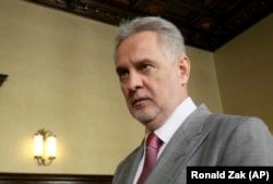 Ukrainian oligarch Dmytro Firtash (file photo)