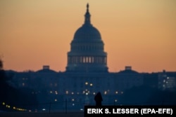 Firms lobbying politicians in Washington tend to come and go.