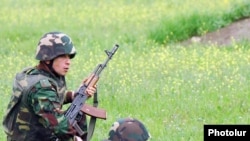 Karabakh Armenian soldiers hold military exercises earlier this week.