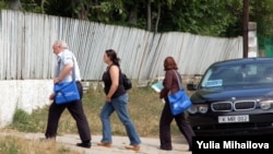 OSCE observers in Sociteni on July 29