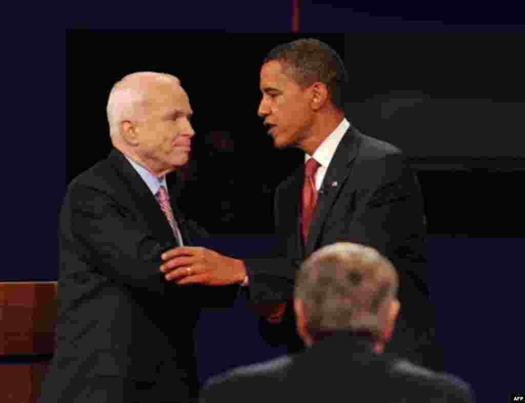 The debate ended after 90 minutes, with most analysts saying that both candidates were overly cautious. Obama and McCain will meet to debate two more times before the November 4 election. Their vice-presidential candidates, Democrat Joe Biden and Republican Sarah Palin, will also debate on October 2. 