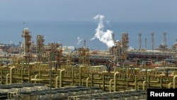 Refineries in Assalouyeh, south of Tehran (file photo)