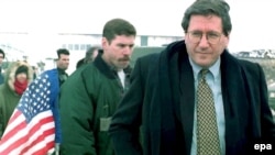 Holbrooke in Sarajevo in 1996, trying to revitalize the faltering peace process