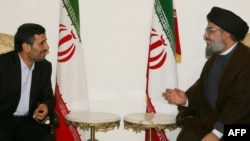 Hizballah leader Hassan Nasrallah (right) meets with Iranian President Mahmud Ahmadinejad in Beirut in 2010.