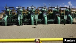 Pipelines running through the Libyan oil refinery at Zueitina near the northeastern town of Ajdabiyah, on March 22